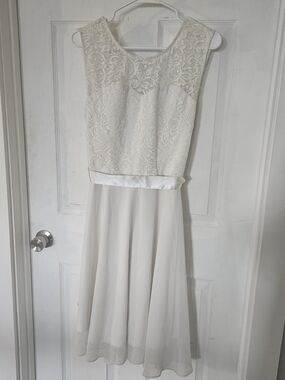 Lace Bodice Midi Dress in Cream